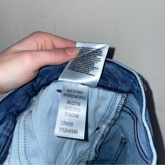 Agolde Sophie Spell Cropped Distressed Skinny Jeans - Picture 8 of 8